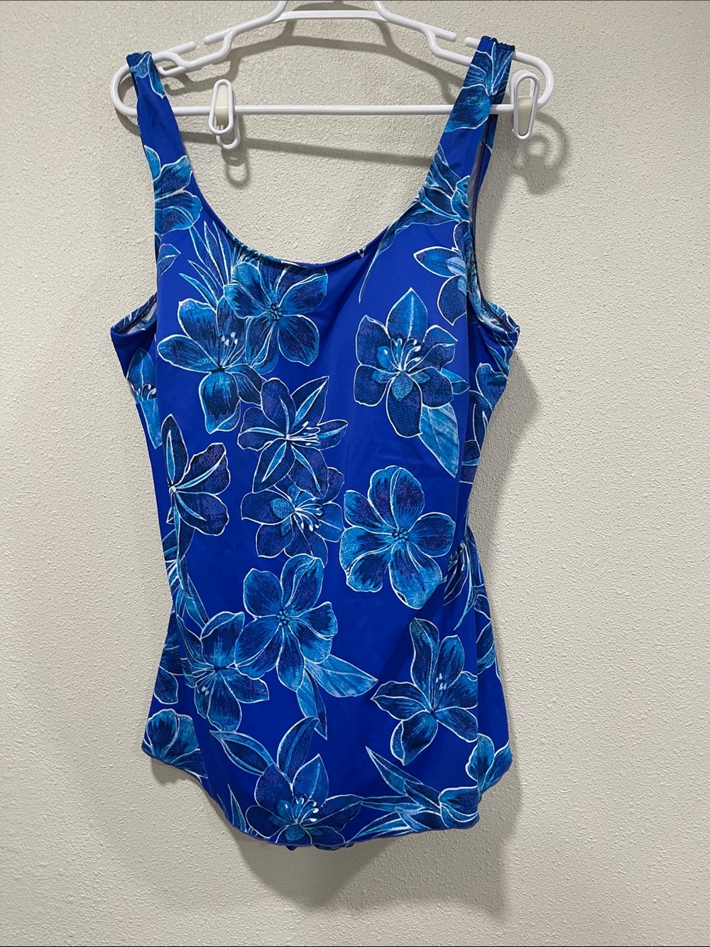 Jantzen Blue Floral One-Piece Swimsuit 24W.